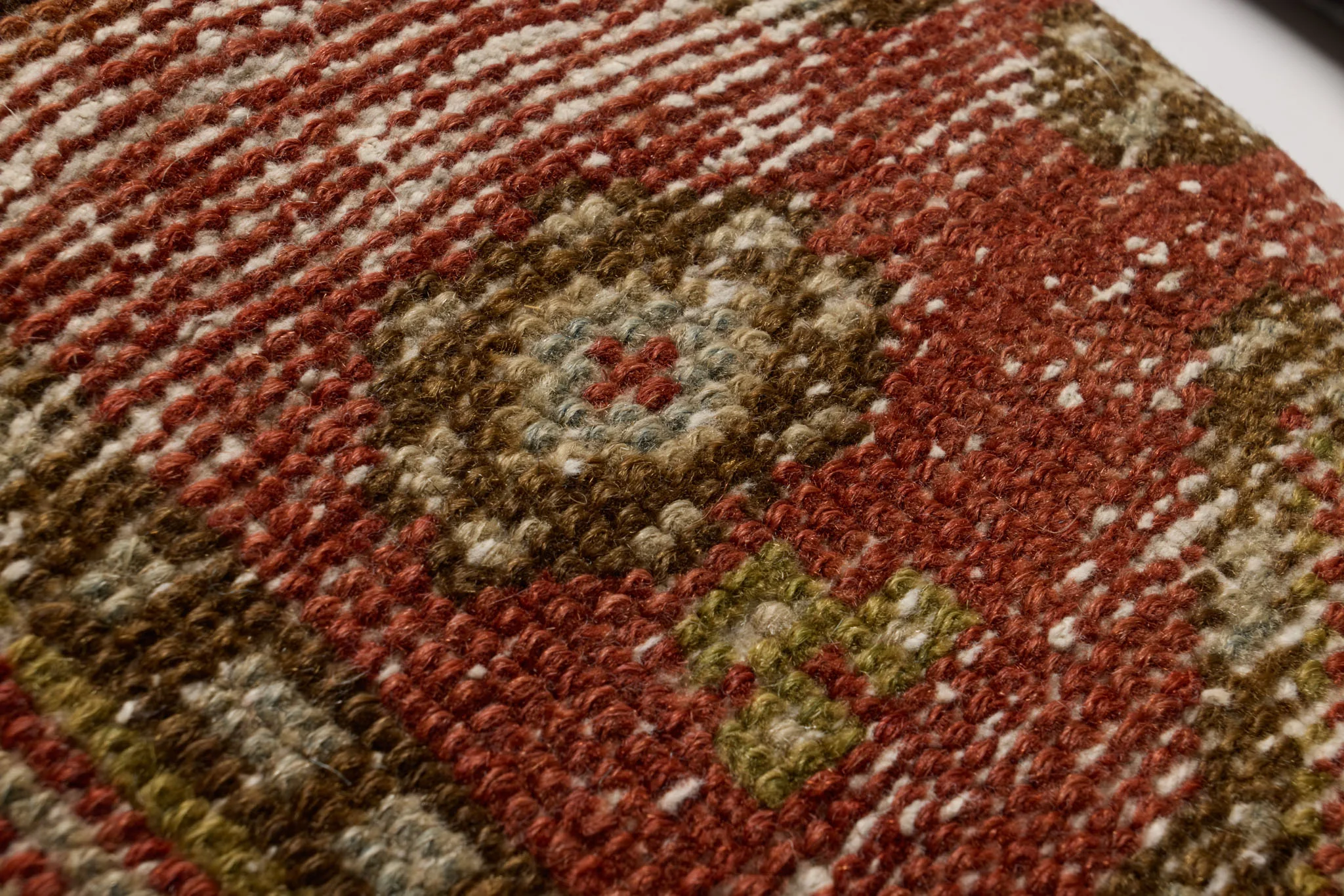 0612850044 - Image 2