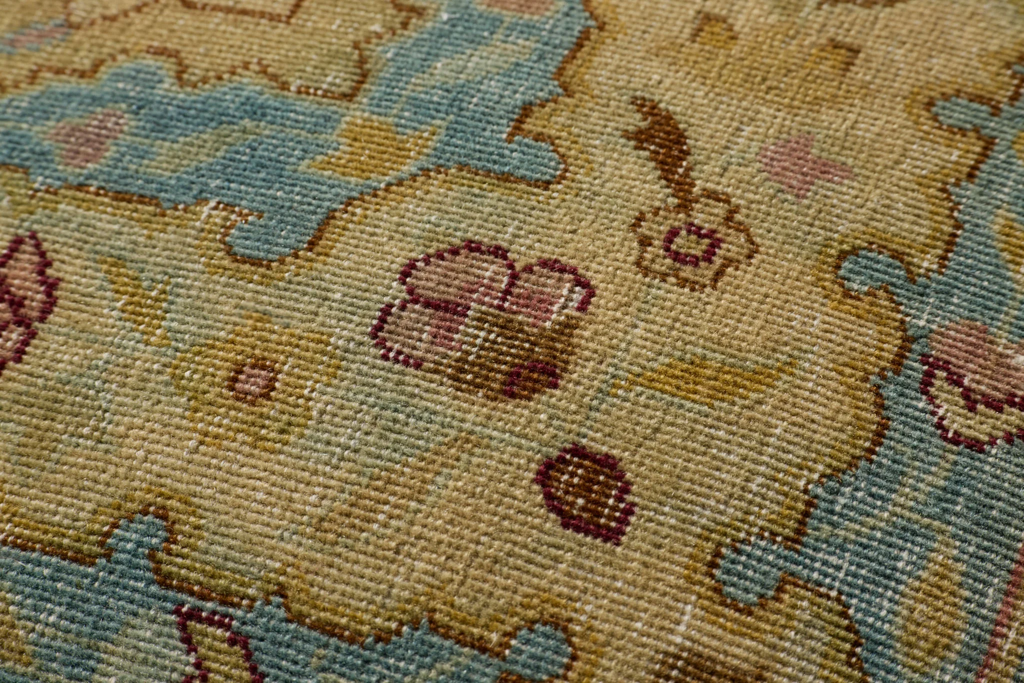0612850169 - Image 2