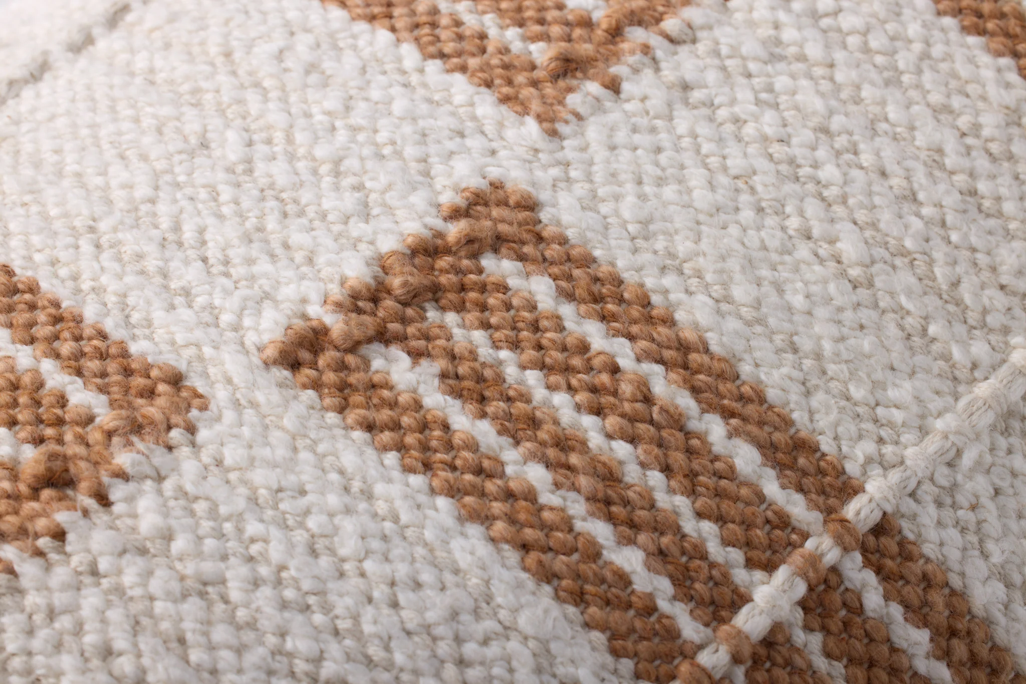 PLL0136 RUST / IVORY - Image 3