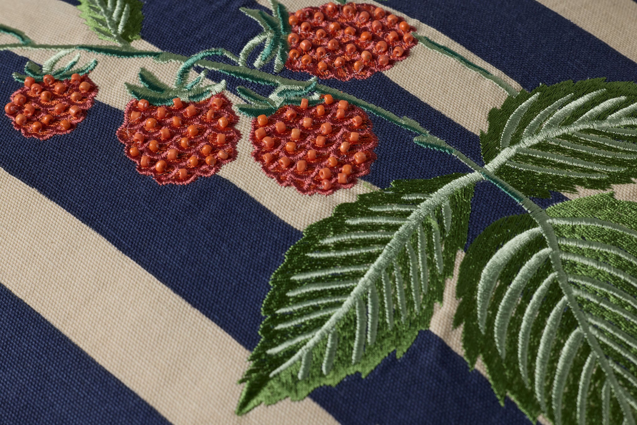 PRP0085 - RASPBERRIES NAVY / MULTI - Image 4